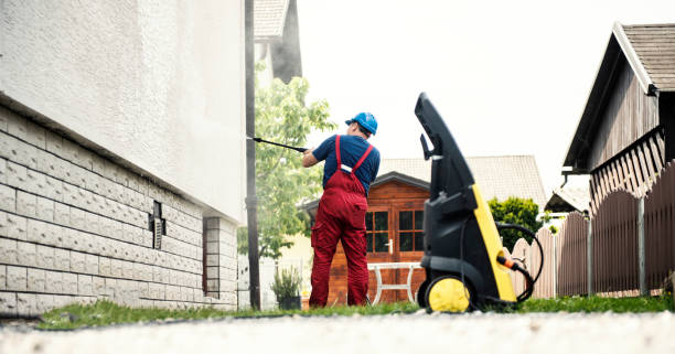 Why Choose Our Certified Pressure Washing Experts for Your Project Needs in El Paso, IL?
